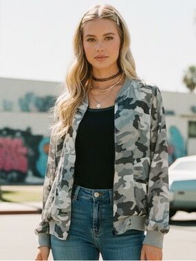 Camouflage Pure Dkny 2015 Silk Bomber Jacket Almost Vintage